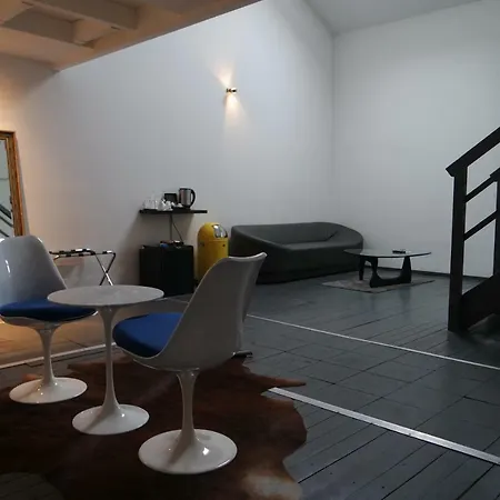 Atelier Lofts Apartment Cologne